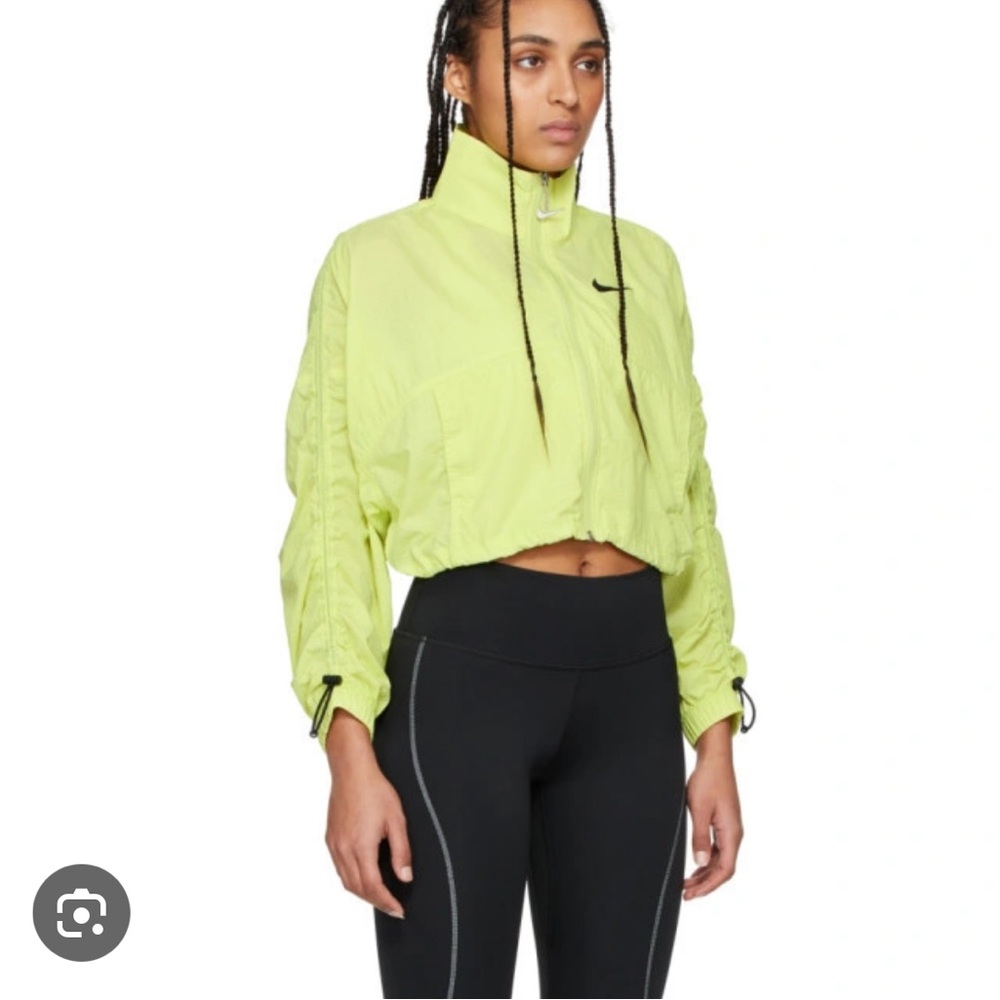 Nike wind breaker